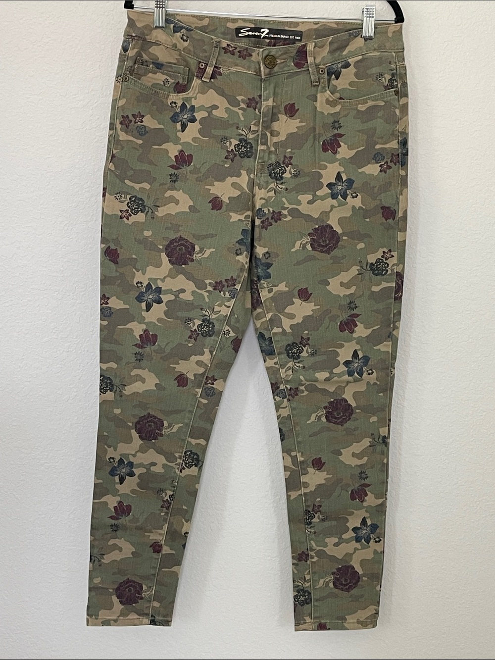 Seven7 Women’s 12 Mid Rise Ankle Skinny Pants Floral Camo Camouflage